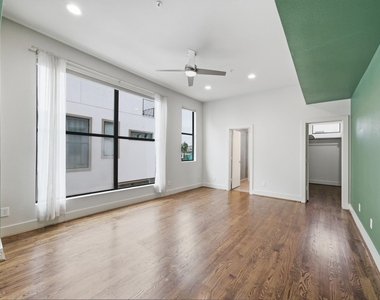 1215 Summer Street - Photo Thumbnail 13