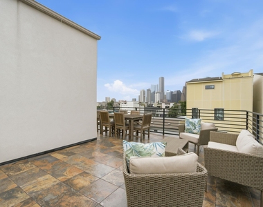 1215 Summer Street - Photo Thumbnail 24