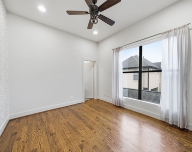 1215 Summer Street - Photo Thumbnail 17