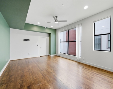 1215 Summer Street - Photo Thumbnail 12