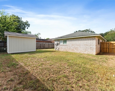 1422 Kappa Street - Photo Thumbnail 23