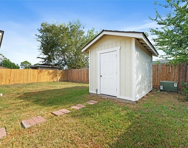 1422 Kappa Street - Photo Thumbnail 22