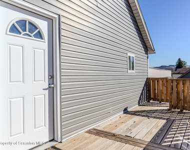 518 Meade Street - Photo Thumbnail 20