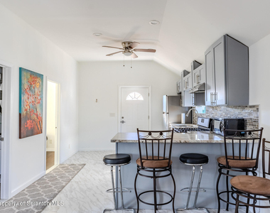 518 Meade Street - Photo Thumbnail 2