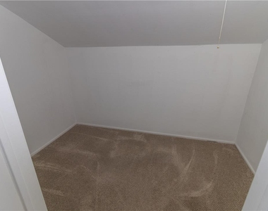1619 Shenandoah Court - Photo Thumbnail 19