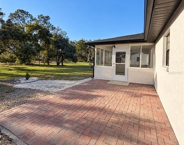 7295 Edinburgh Way - Photo Thumbnail 16
