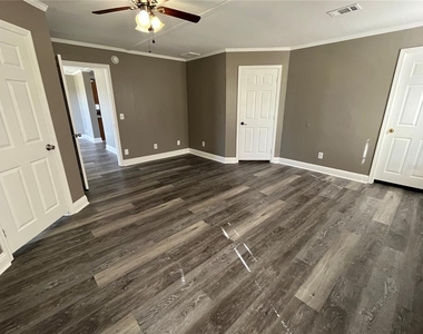 17448 Cemetery Road - Photo Thumbnail 11