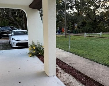 2803 W Powhatan Avenue - Photo Thumbnail 6