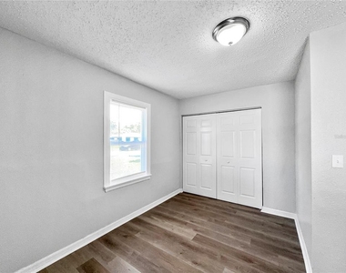 3110 W Hartnett Avenue - Photo Thumbnail 6