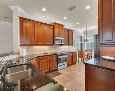 15644 Aurora Lake Circle - Photo Thumbnail 36