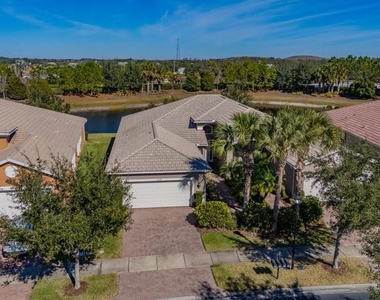 15644 Aurora Lake Circle - Photo Thumbnail 6