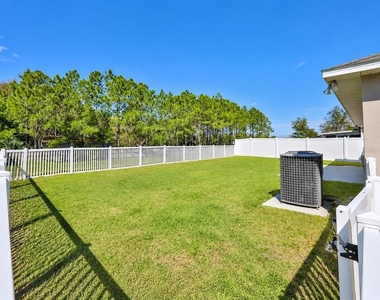 1502 Alhambra Crest Drive - Photo Thumbnail 15