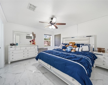 4916 Hi Vista Circle - Photo Thumbnail 15