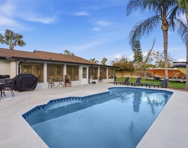 4916 Hi Vista Circle - Photo Thumbnail 23