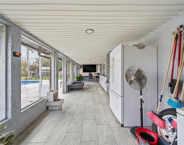 4916 Hi Vista Circle - Photo Thumbnail 19