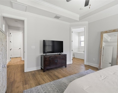 17000 Nokota Avenue - Photo Thumbnail 24