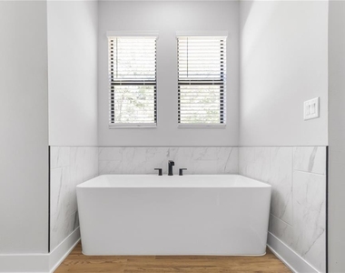 17000 Nokota Avenue - Photo Thumbnail 25