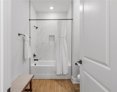 17000 Nokota Avenue - Photo Thumbnail 36