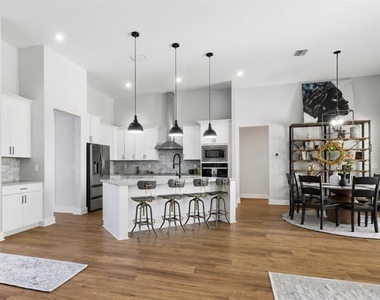 17000 Nokota Avenue - Photo Thumbnail 13