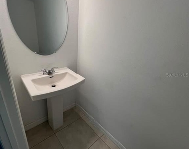 2080 Viewfinder Street - Photo Thumbnail 4