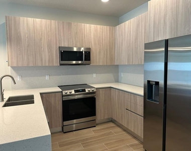 1435 Serendipity Lane - Photo Thumbnail 1