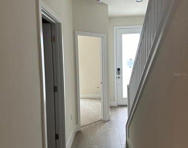 1435 Serendipity Lane - Photo Thumbnail 11