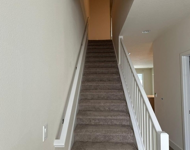 1435 Serendipity Lane - Photo Thumbnail 12