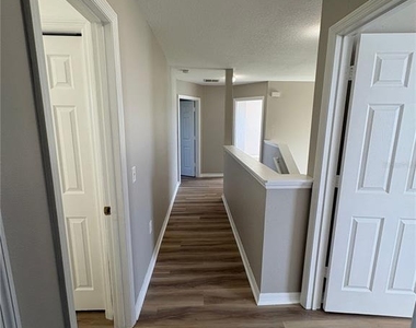 303 Churchill Court - Photo Thumbnail 45