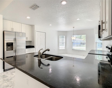 438 Jay Court - Photo Thumbnail 31