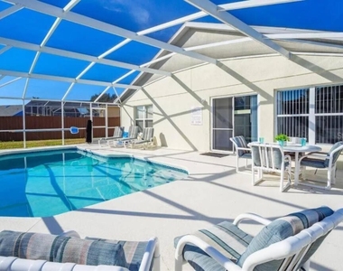 160 Bloomingdale Drive - Photo Thumbnail 3