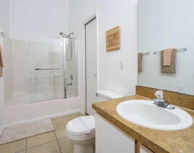 160 Bloomingdale Drive - Photo Thumbnail 23