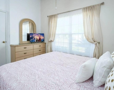 160 Bloomingdale Drive - Photo Thumbnail 17