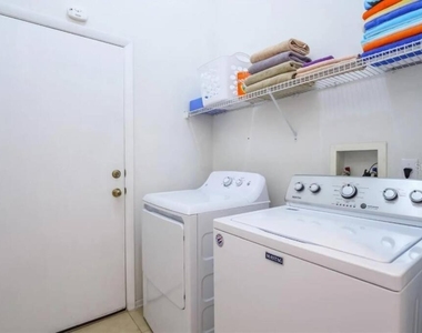 160 Bloomingdale Drive - Photo Thumbnail 30