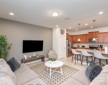 9025 Rhodes Street - Photo Thumbnail 3