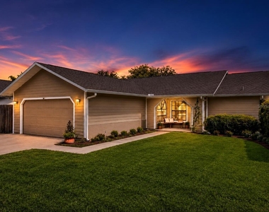 10135 Chesham Drive - Photo Thumbnail 3