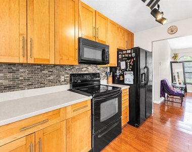 10135 Chesham Drive - Photo Thumbnail 14