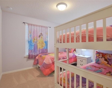 8854 Geneve Court - Photo Thumbnail 8