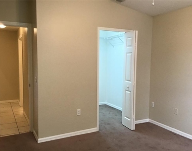 123 Harwood Circle - Photo Thumbnail 8