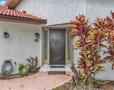 510 Spoonbill Court - Photo Thumbnail 4