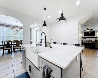 455 Zureiq Point - Photo Thumbnail 16