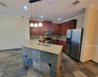 3735 Conroy Road - Photo Thumbnail 4