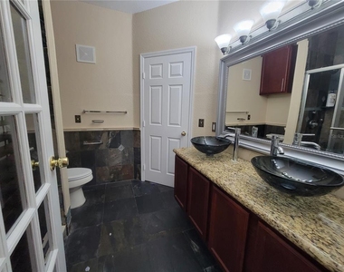 3735 Conroy Road - Photo Thumbnail 11