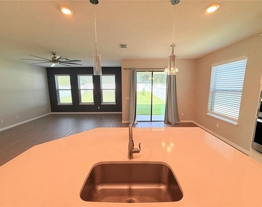 4880 Echo Court - Photo Thumbnail 10