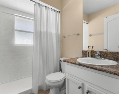 2438 Brewerton Lane - Photo Thumbnail 28