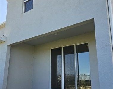 2610 Olympic Court - Photo Thumbnail 7