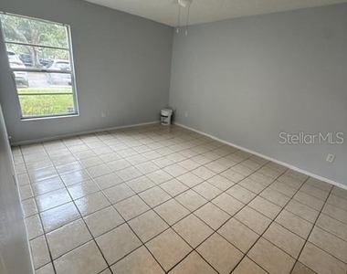 4842 S Semoran Boulevard - Photo Thumbnail 9