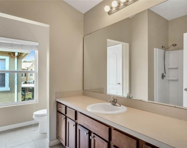 1548 Broken Oak Drive - Photo Thumbnail 10
