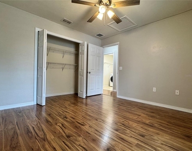 25590 Nw 10th Avenue - Photo Thumbnail 13