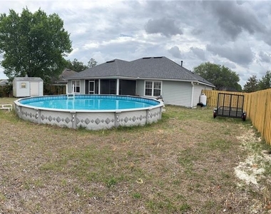 25590 Nw 10th Avenue - Photo Thumbnail 31