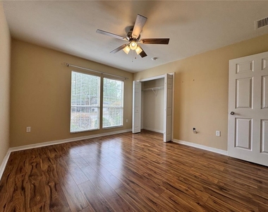25590 Nw 10th Avenue - Photo Thumbnail 18